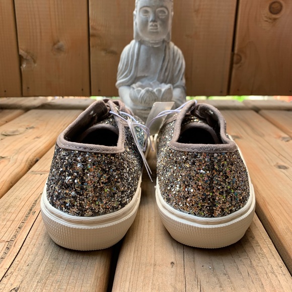 Old Navy SPARKLE Cushioned Shoes BNWT - Picture 5 of 9